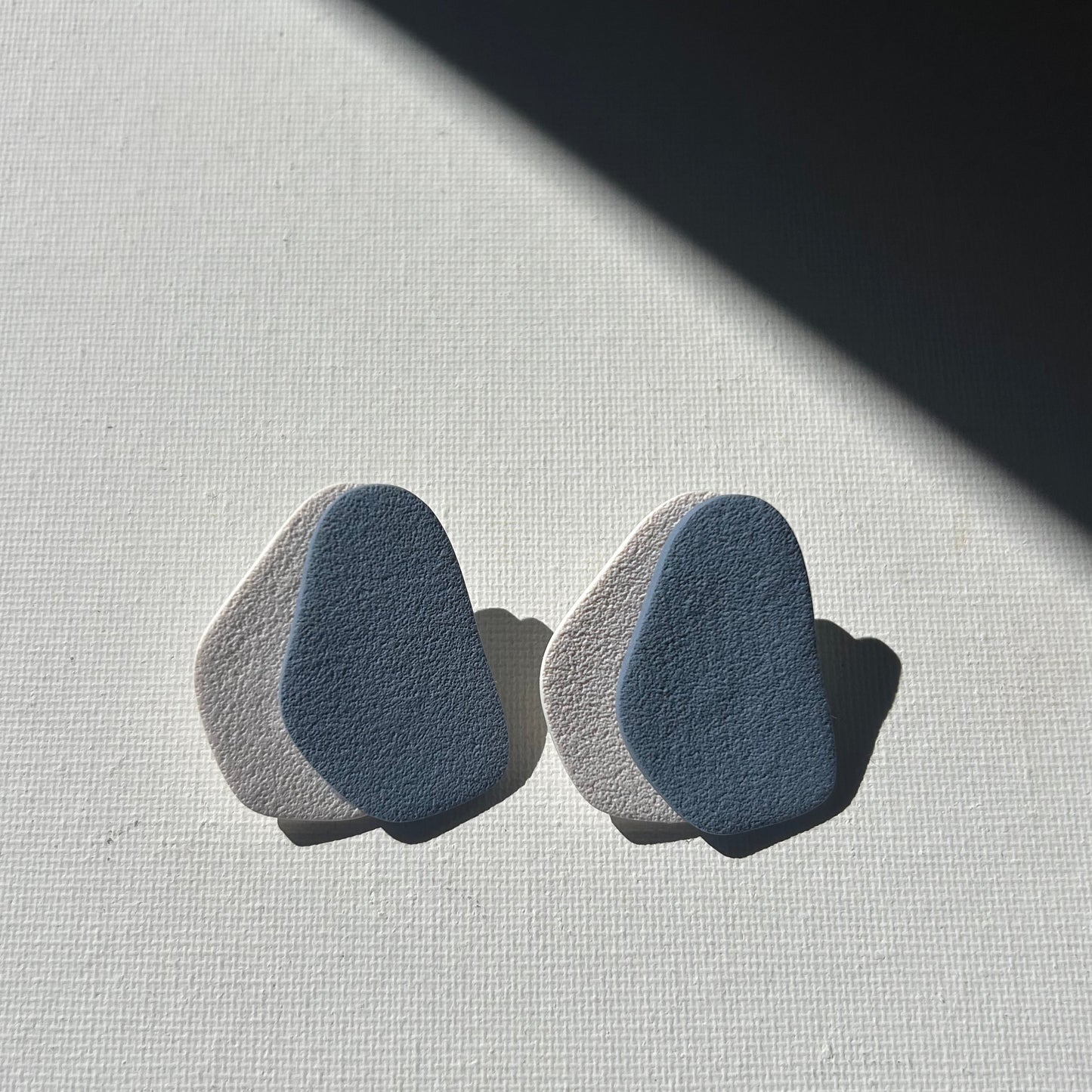 Grise • Txuri | Jean