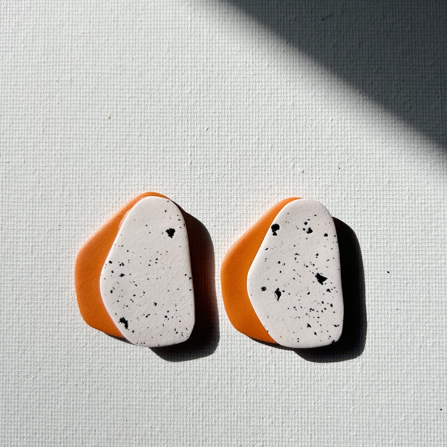 Grise • Dott | Naranja