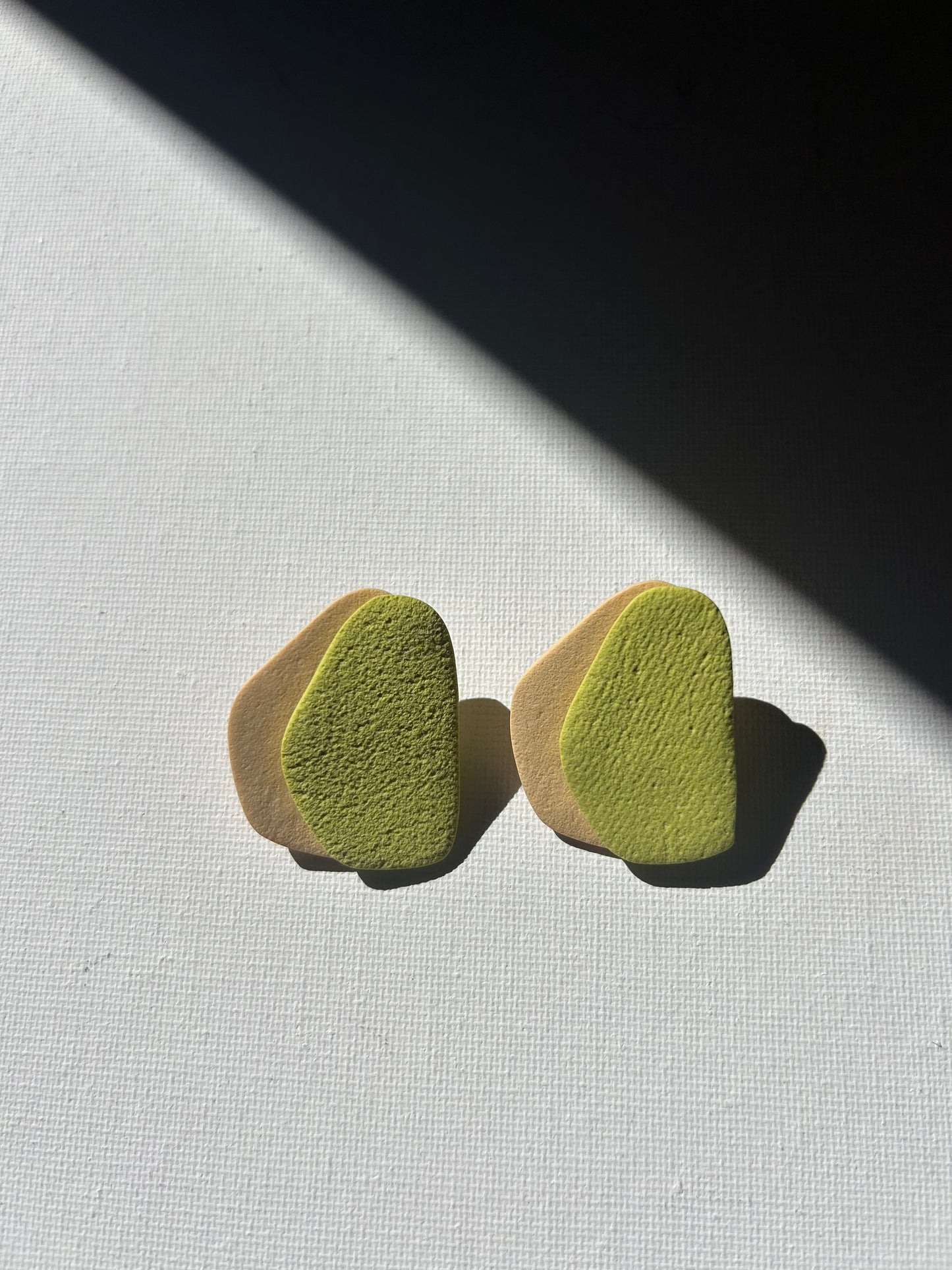 Grise • Berde | Beige