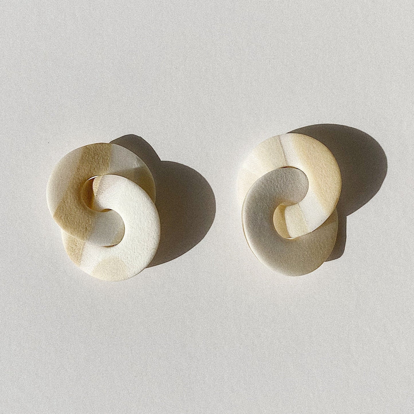 Mechu · Beige